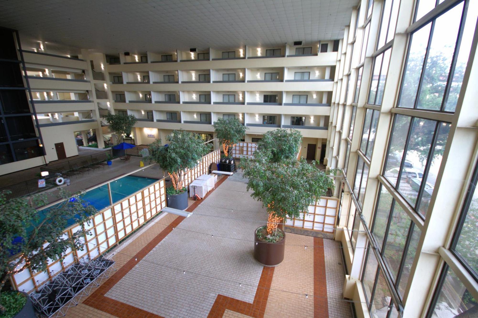 Atrium Hotel And Suites Dfw Airport Irving Exterior foto