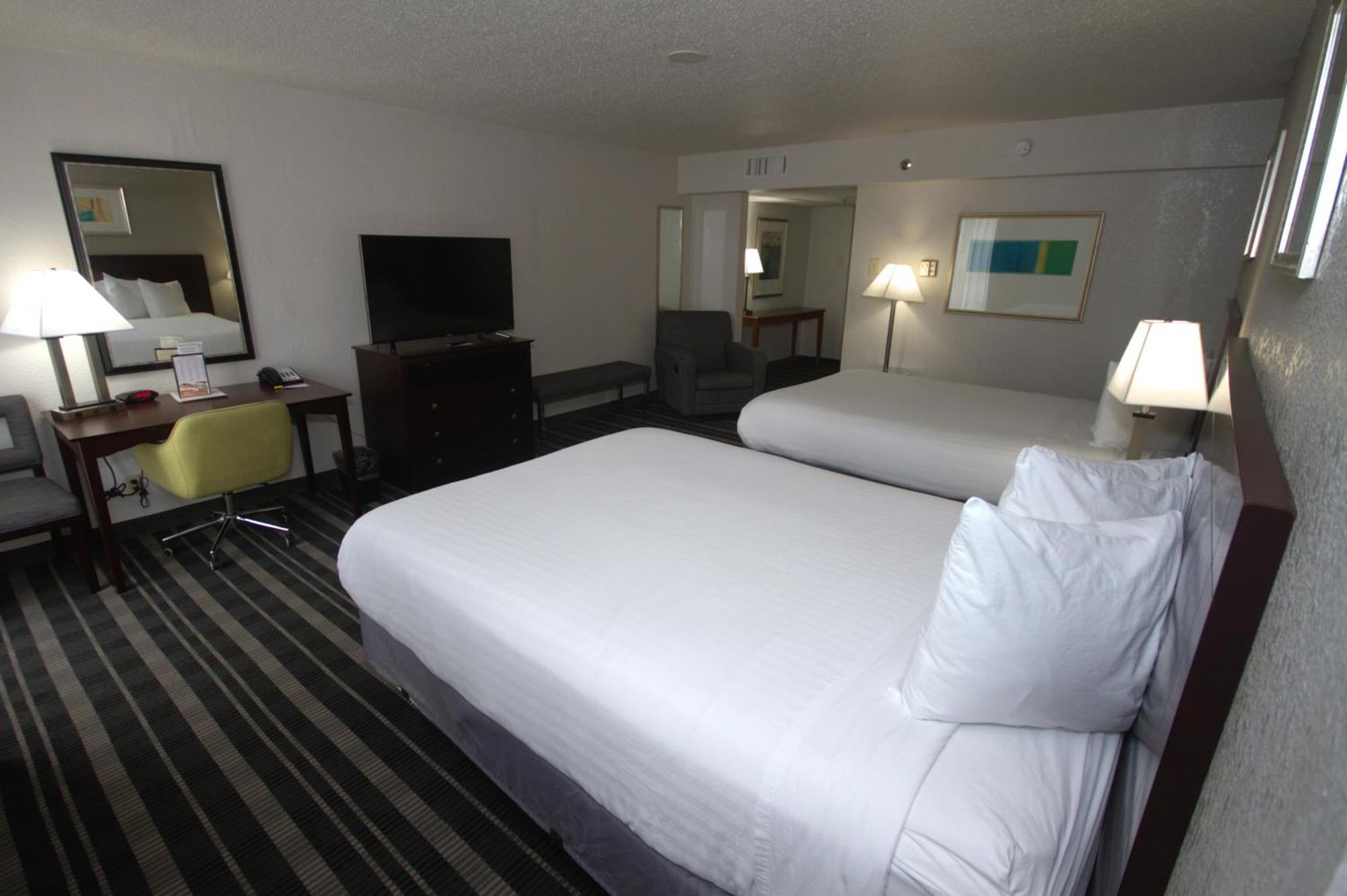 Atrium Hotel And Suites Dfw Airport Irving Exterior foto